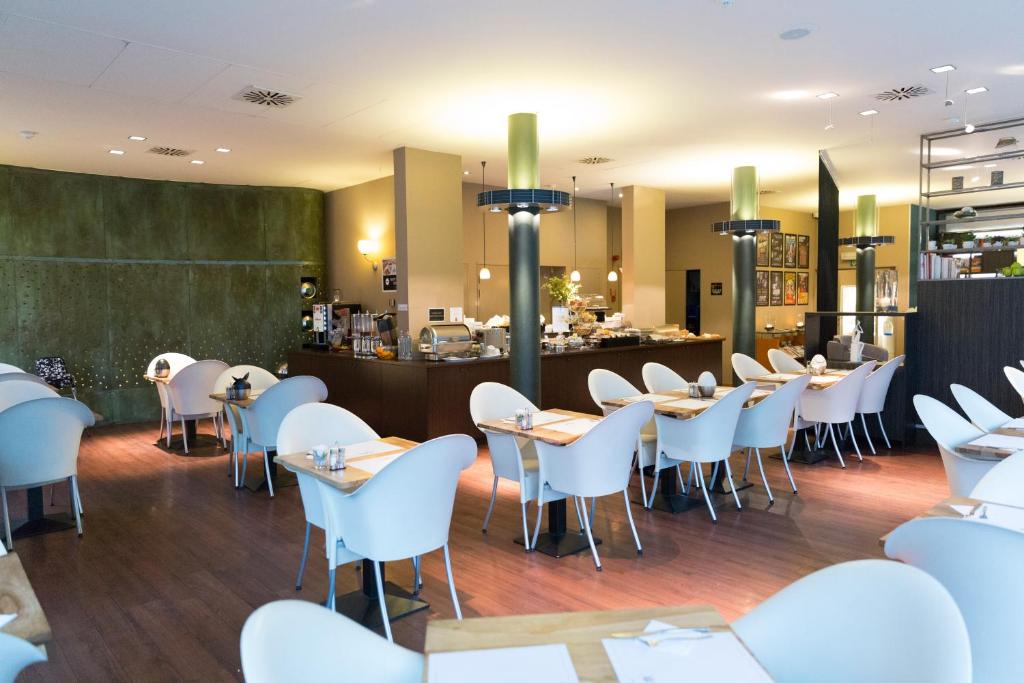 Hotel Docklands Antwerpen - Resim 4