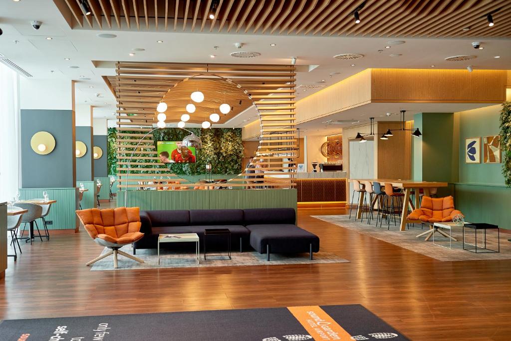 Posezení v ubytování Sound Garden Hotel Airport