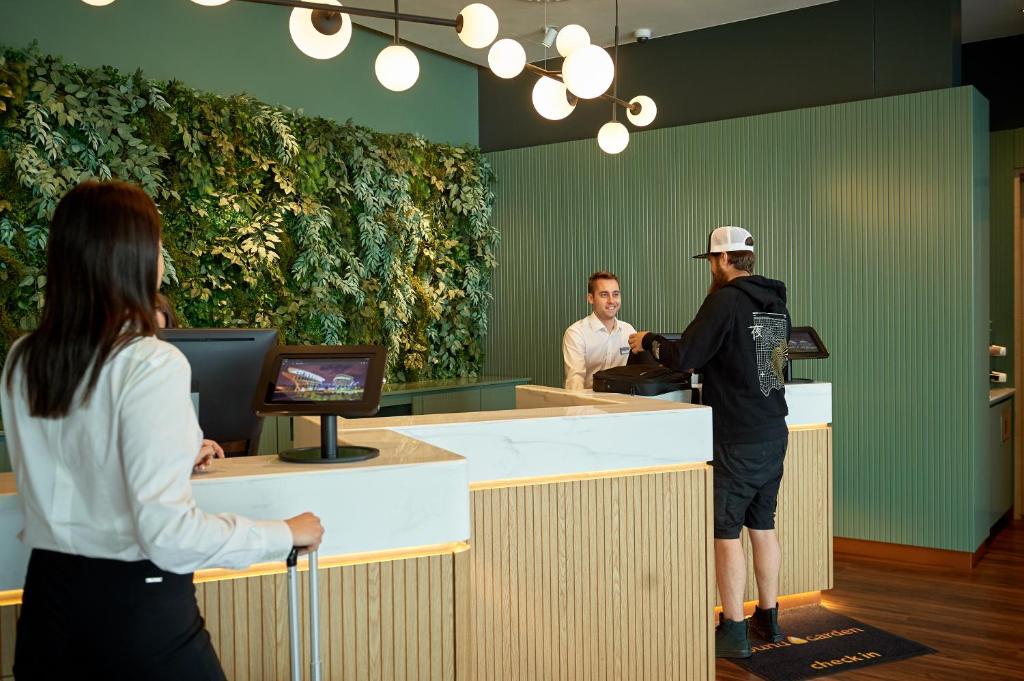 Hosté ubytování Sound Garden Hotel Airport