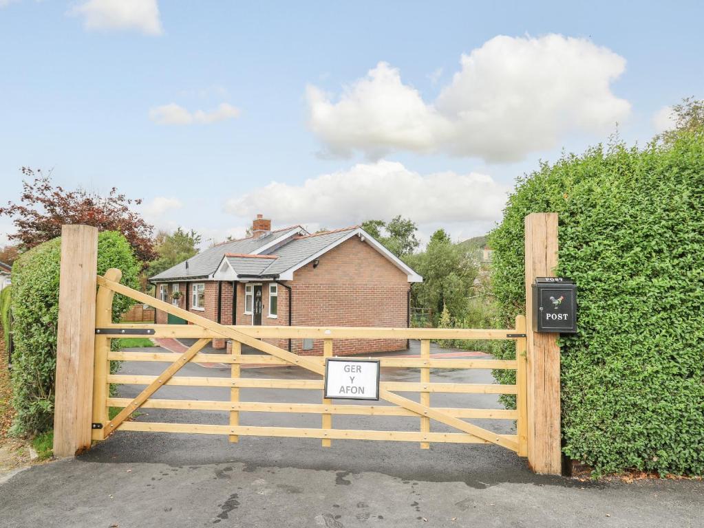 Budova, kde se prázdninový dům nachází