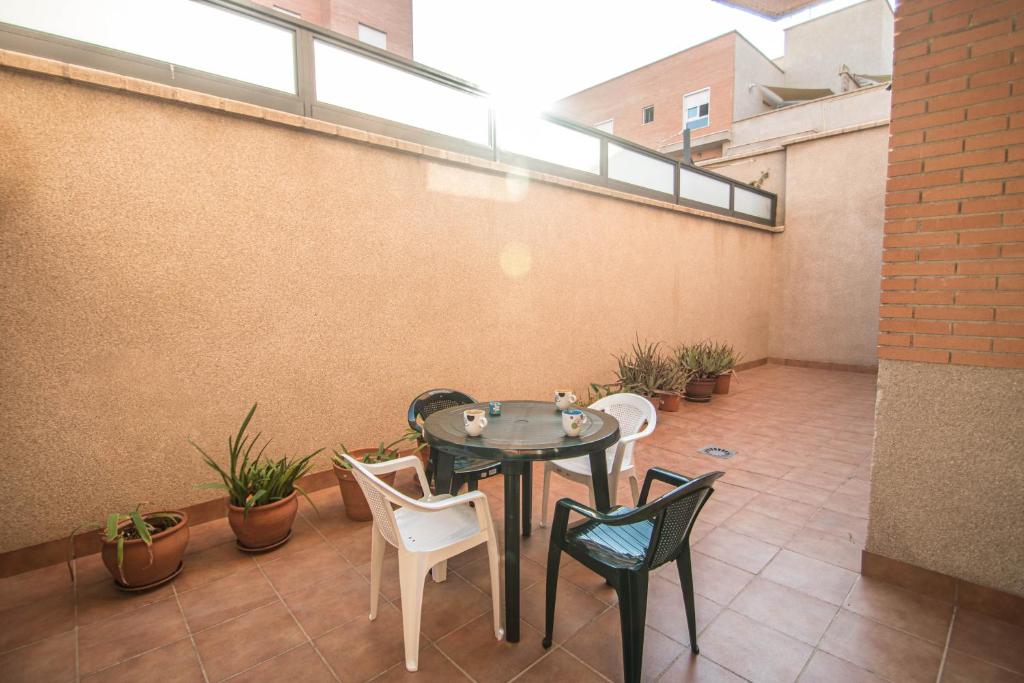 Balkón alebo terasa v ubytovaní Serrallo Apartment