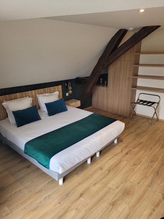 Les chambres de la Cotinière - Bord de Saône - St Jean de Losne - Tweepersoonskamer Met Balkon