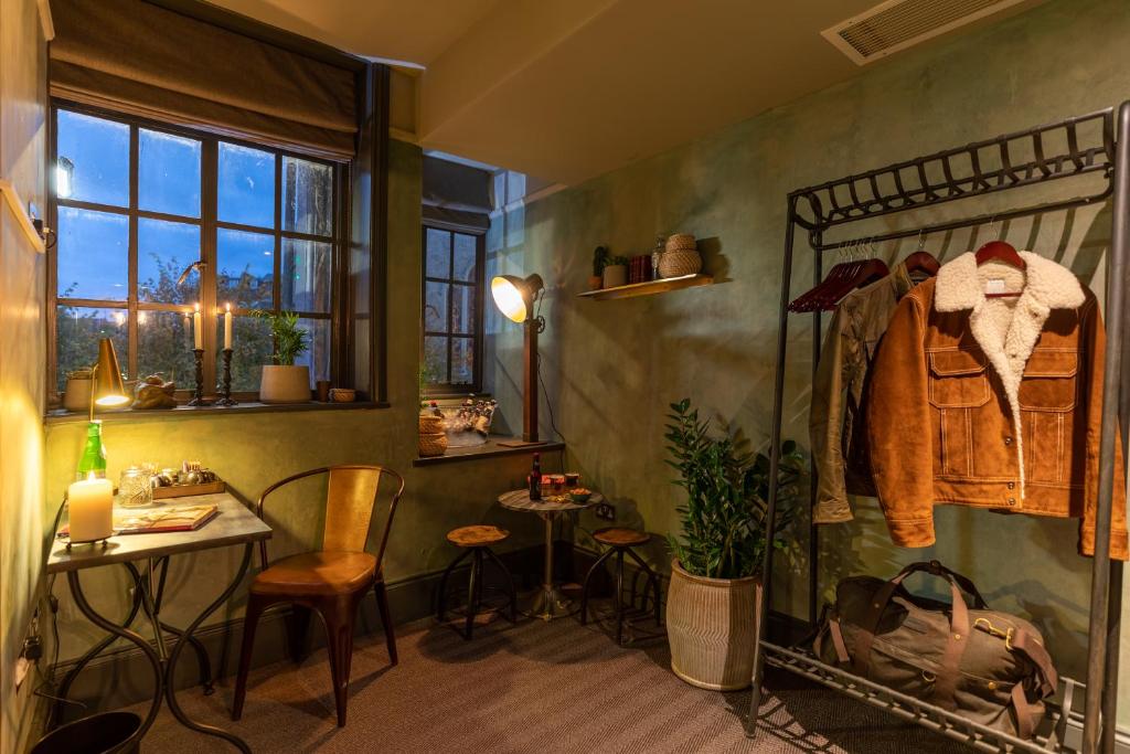 The Wolfpack Inn - Resim 24