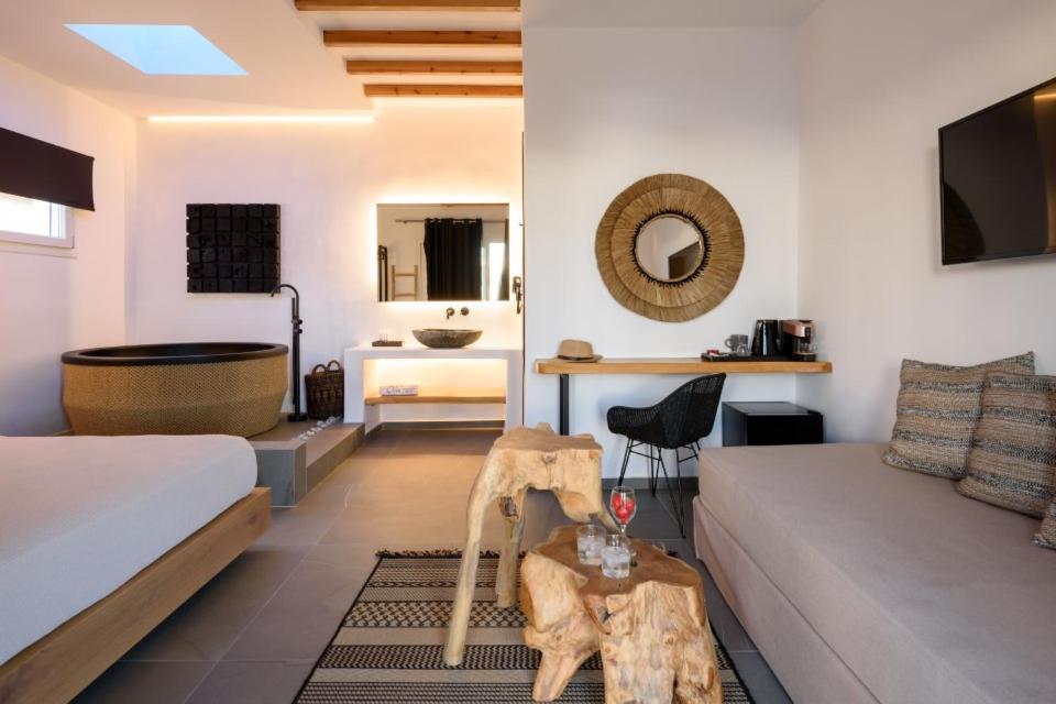Olive Mykonos Villas - 带热水浴缸的套房
