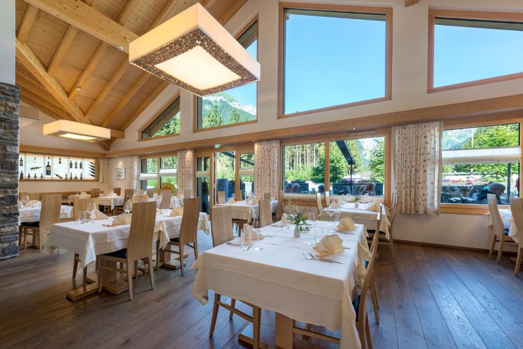 Restaurace v ubytování Alpenresort Eienwäldli Camping