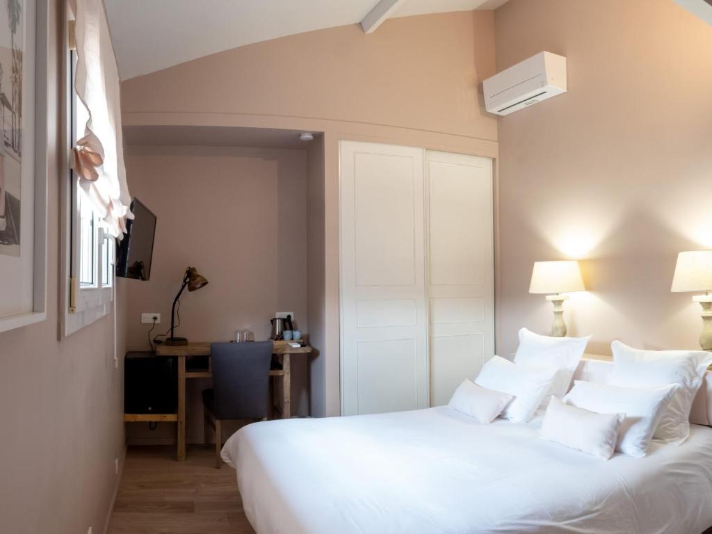 Postel nebo postele na pokoji v ubytování Villa Enara