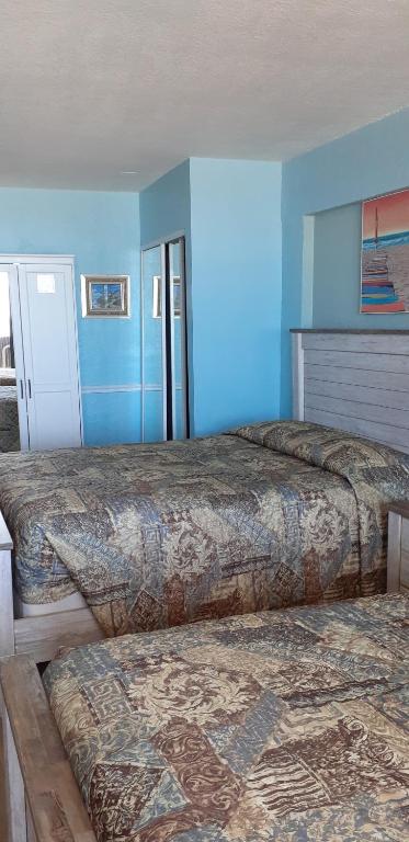 Daytona Beach Hawaiian Inn - 