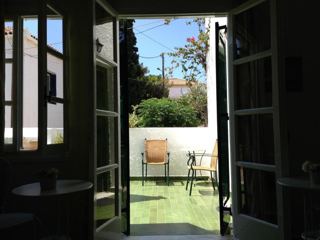 Patio nebo venkovní prostory v ubytování Villa Anesis