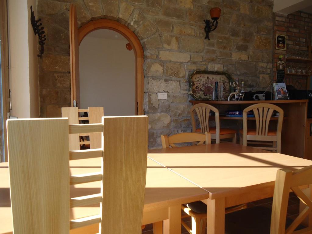 Fotografie z fotogalerie ubytování Lipizzaner Lodge Guest House v destinaci Postojna