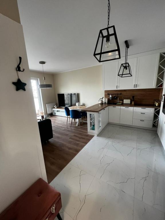 Apartament Sadowa nr9 Mieszkanie 87 Garaż gratis ! - 16