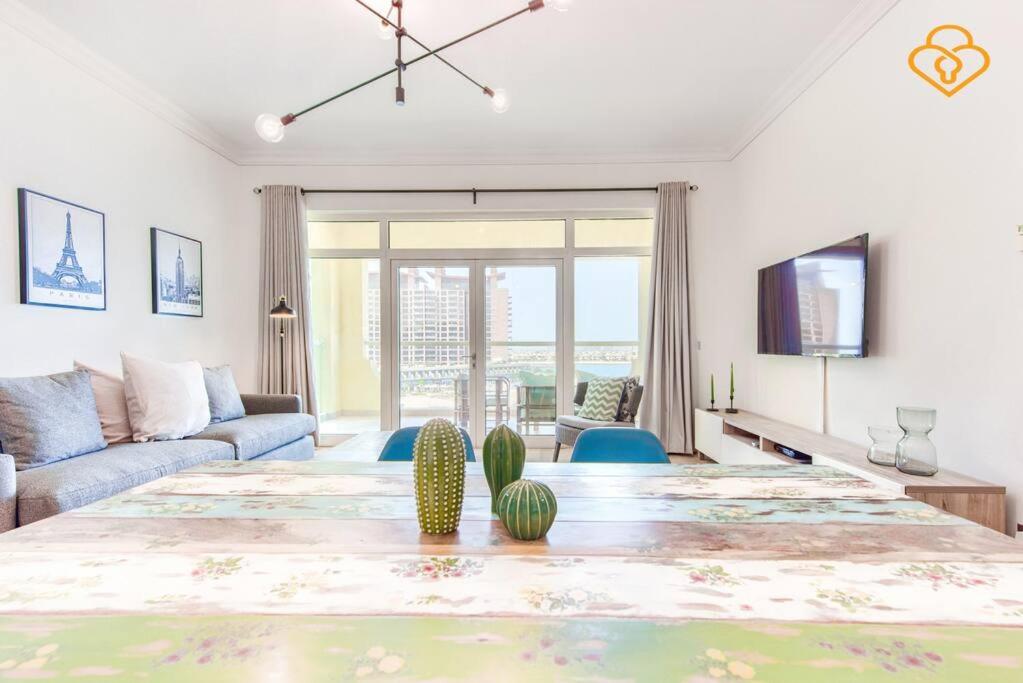 Keysplease Seaview 2 B/R با دسترسی به ساحل، Palm Jumeirah