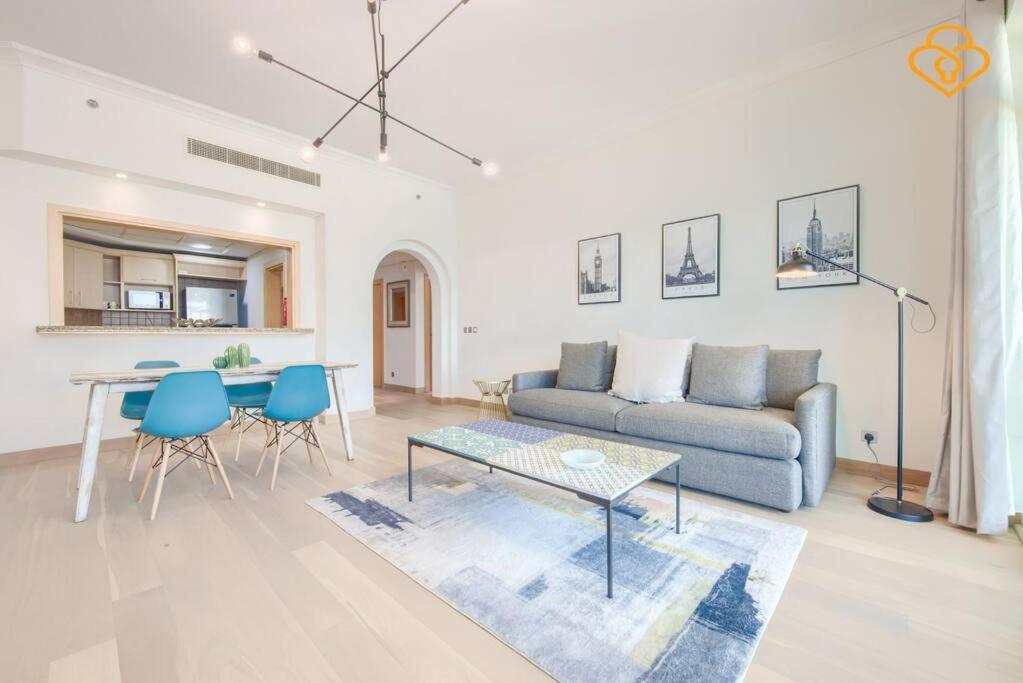 Keysplease Seaview 2 B/R با دسترسی به ساحل، Palm Jumeirah