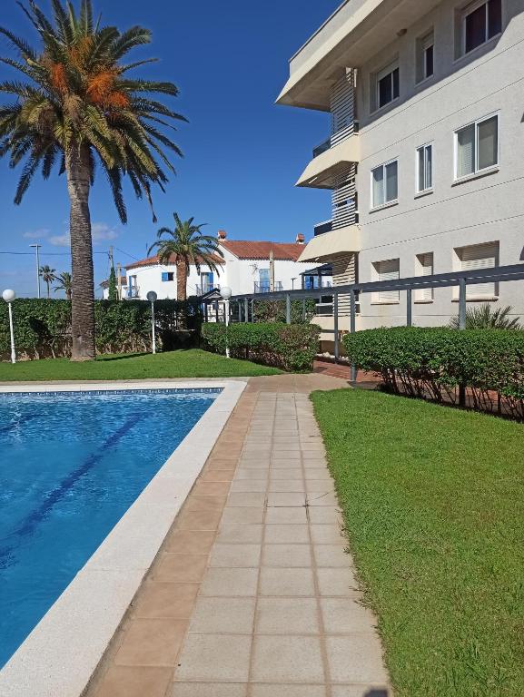 Bazén v ubytovaní Bikini alebo v jeho blízkosti