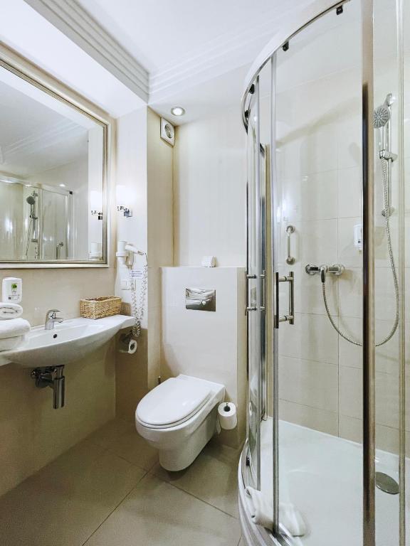 Hotel Esperanto - Resim 35