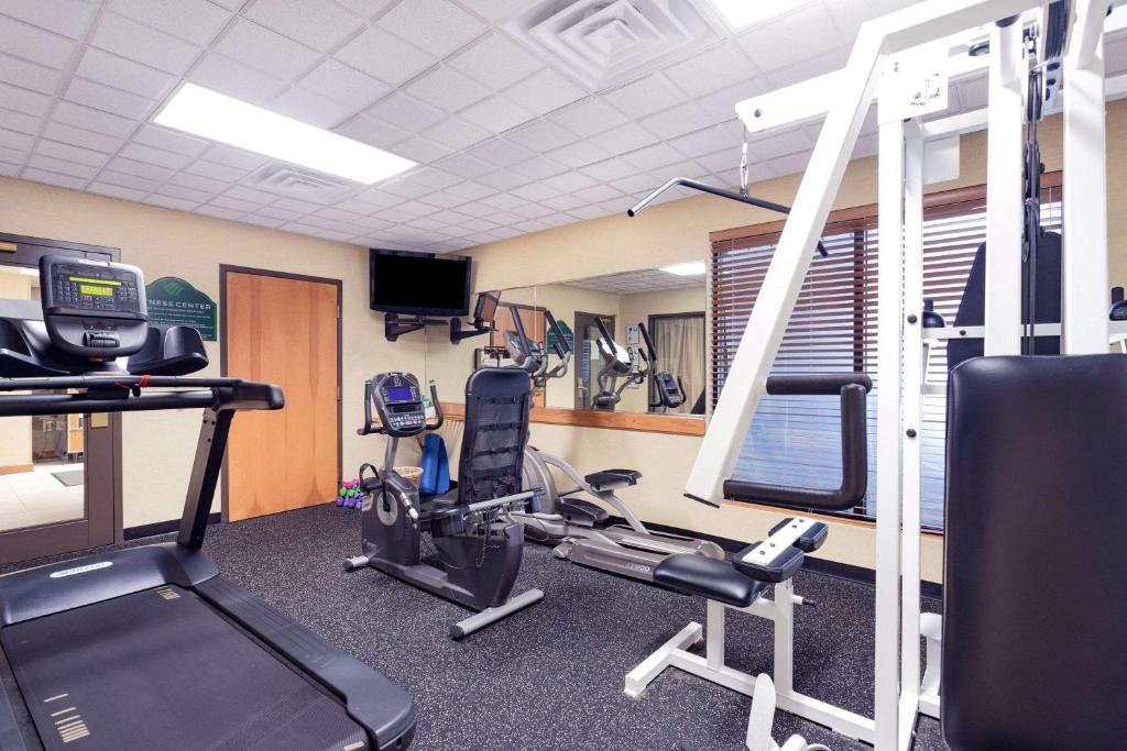Fitness centrum a/nebo fitness zařízení v ubytování Wingate by Wyndham Lima