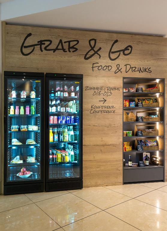 PhiLeRo Hotel Köln - Resim 16