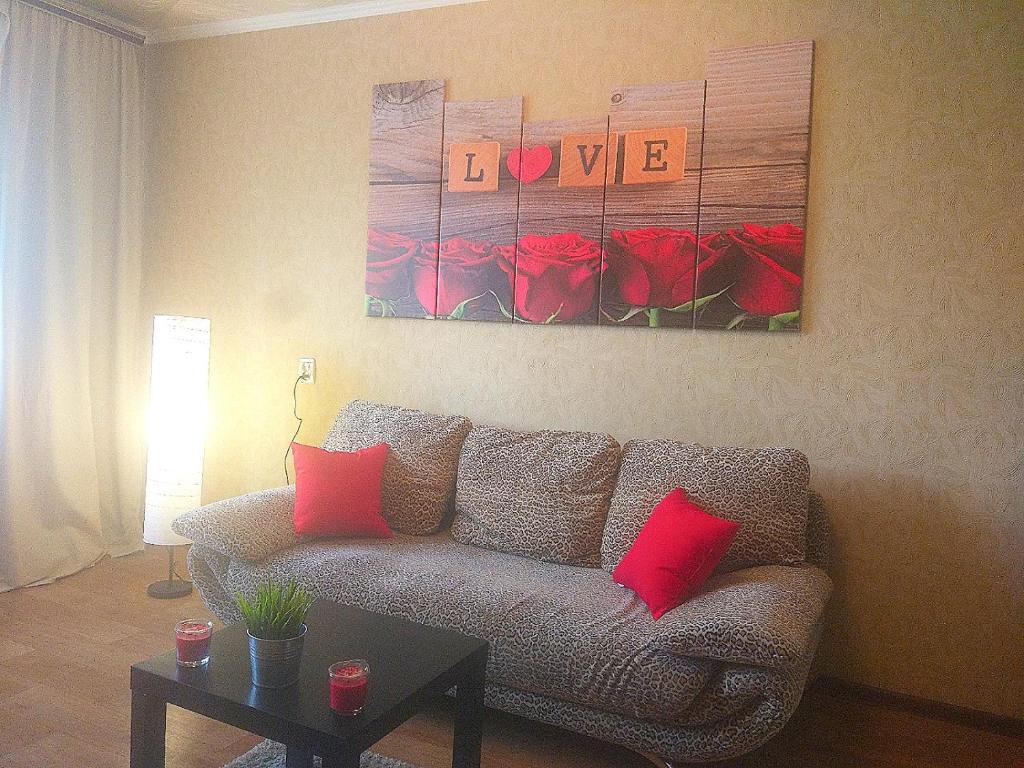Lermontova 127 - Housity