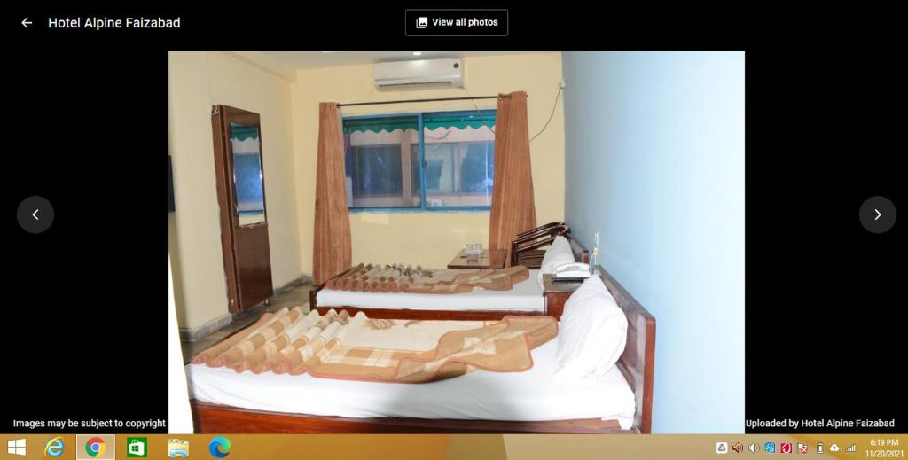 Alpine Hotel - Housity