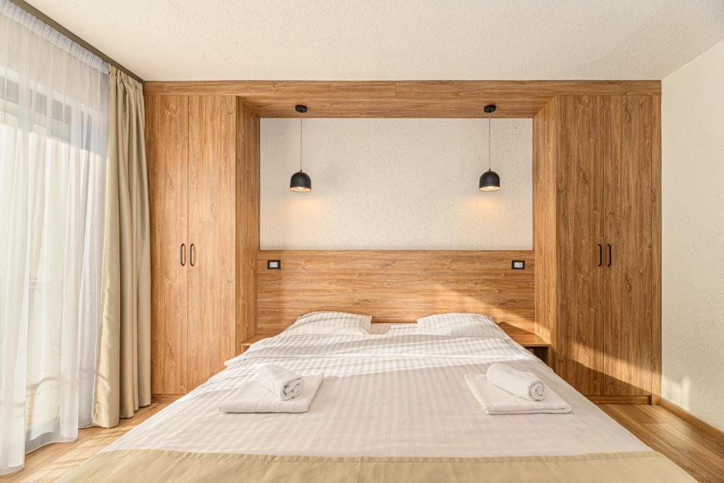 Pensiunea Apuseni Wild - Suite Senior Con Spa Y Acceso A La Piscina