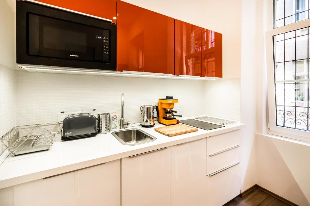 Cosy Studios in the Heart of the City 1066 Budapest, 14 Weiner Leó utca kép - 1