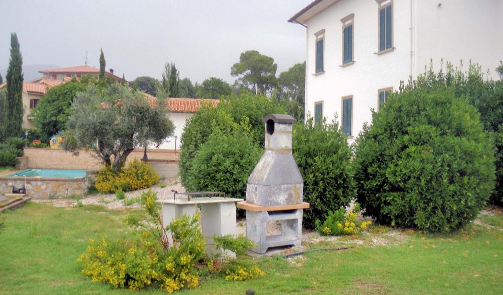 Ogród w obiekcie Villa Toscana Irene