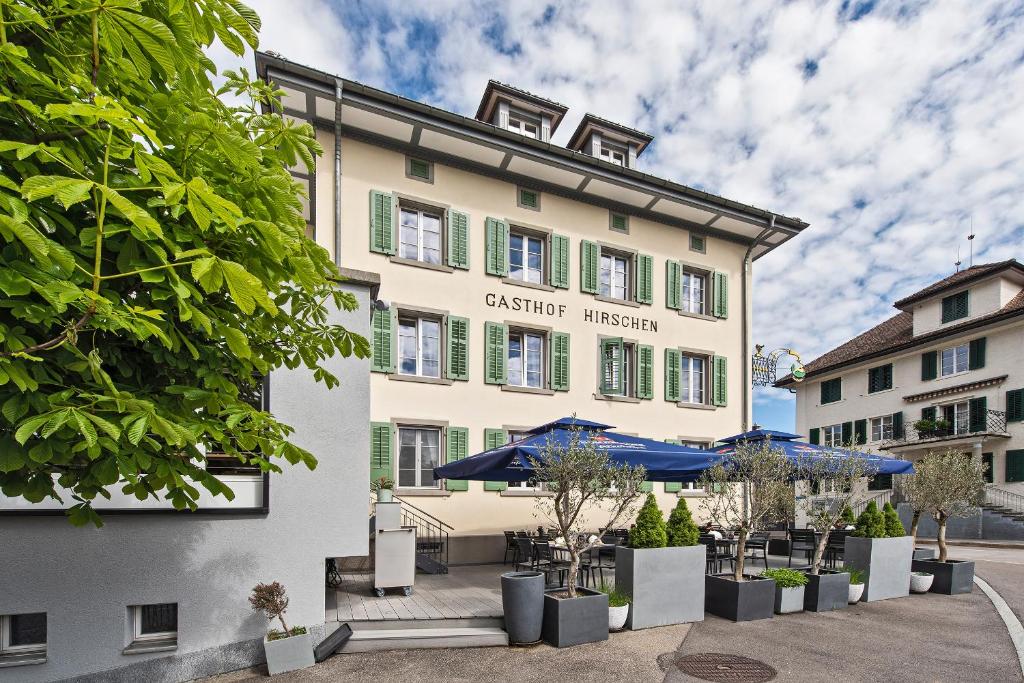 Budova, kde se hotel nachází