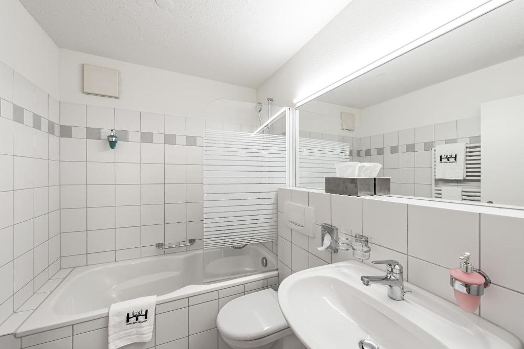 Koupelna v ubytování Hotel zum Hirschen