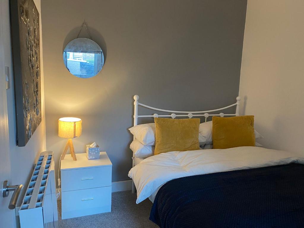 Home from home luxury 2-Bed Apartment in Bridgend