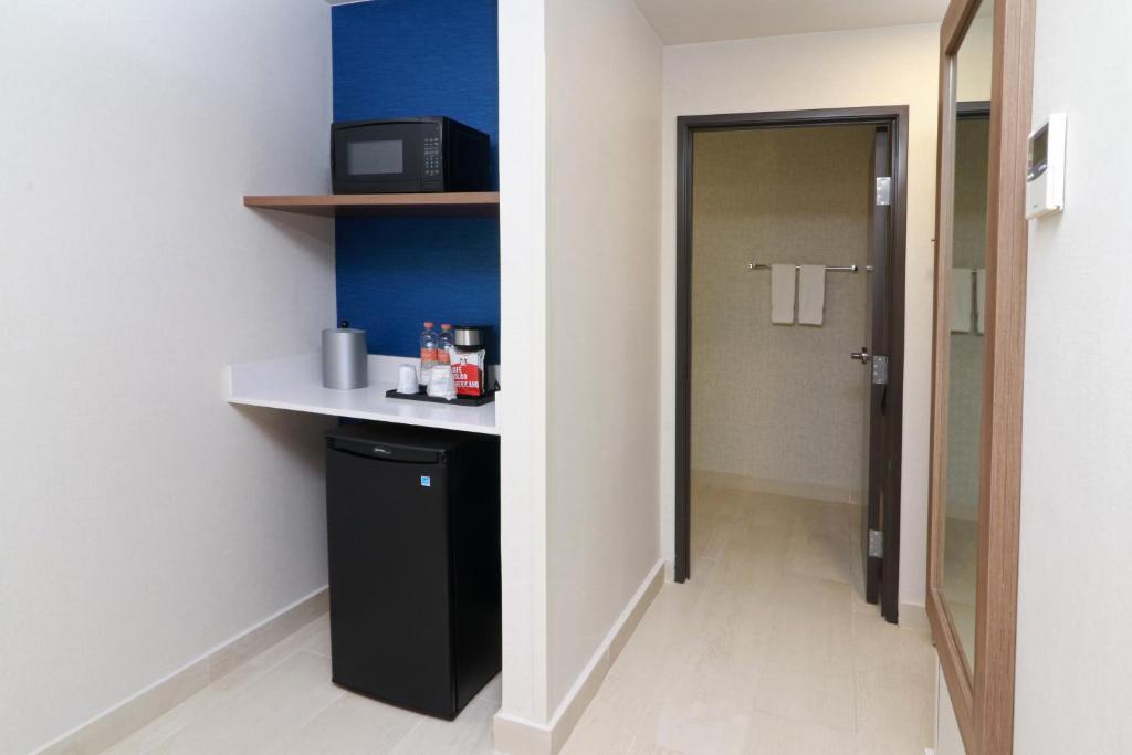 Holiday Inn Express - Monterrey - Fundidora, an IHG Hotel - Standard Zimmer