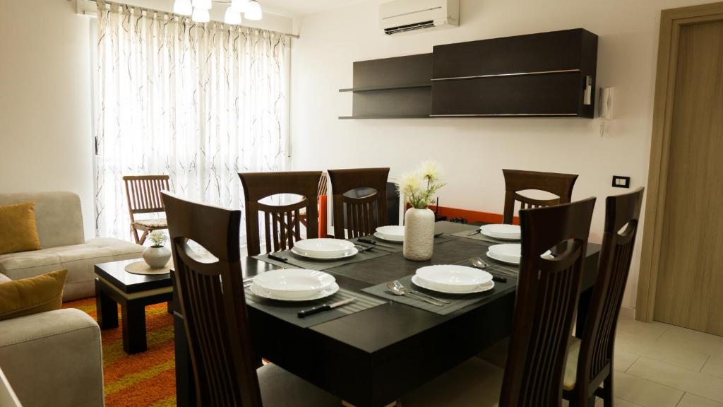 Eka Luxury Two-Bedroom Penthouse - Image 10