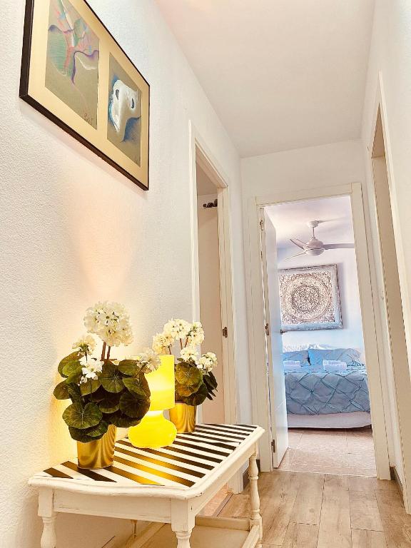 Posteľ alebo postele v izbe v ubytovaní Apartamento, Sol y Playas