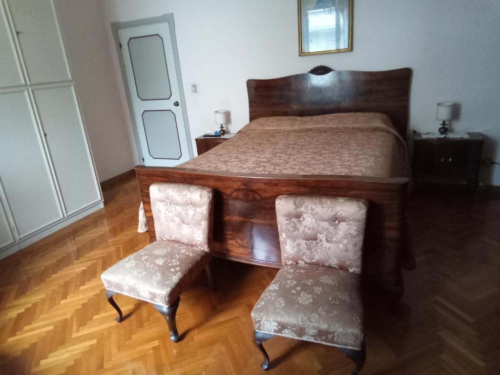 Fotografia z galérie ubytovania AFFITTACAMERE VILLA SOFIA accanto Ospedale con ampio giardino v destinácii Fano