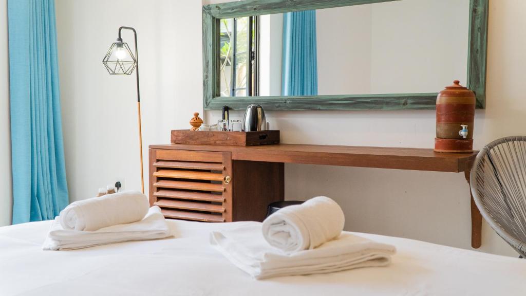 Posteľ alebo postele v izbe v ubytovaní Southern Heritage, Quiet, Boutique Hotel with Pool
