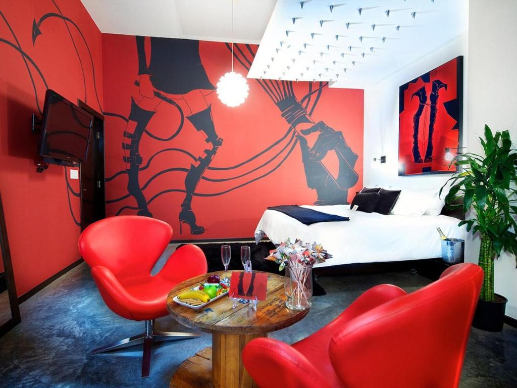 Tantalo Hotel - Kitchen - Roofbar - Deluxe Double Room с балконом - Love Ouch