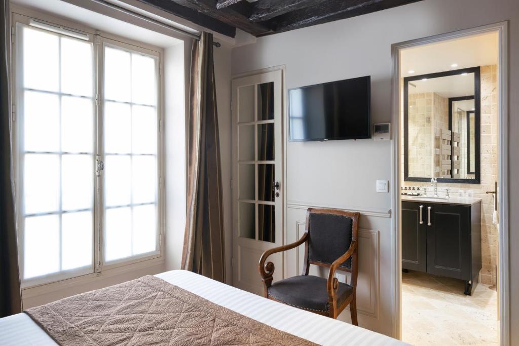 Hotel Saint-Louis Marais - Resim 21