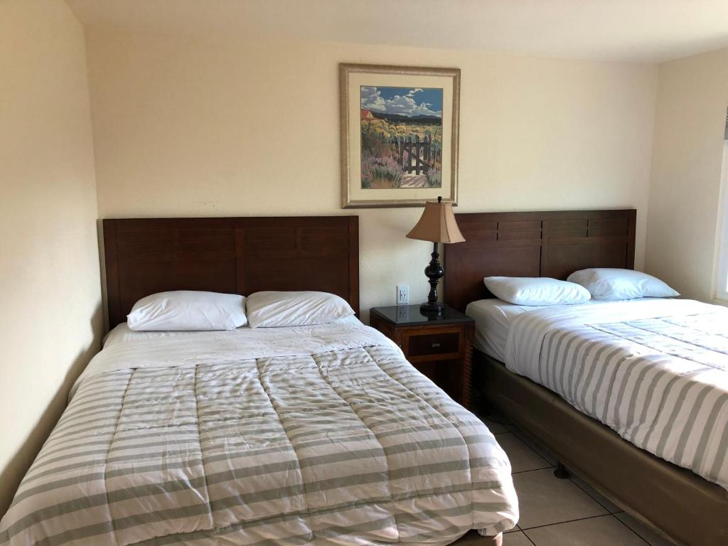 Sierra Lodge Three Rivers - Deluxe Suite