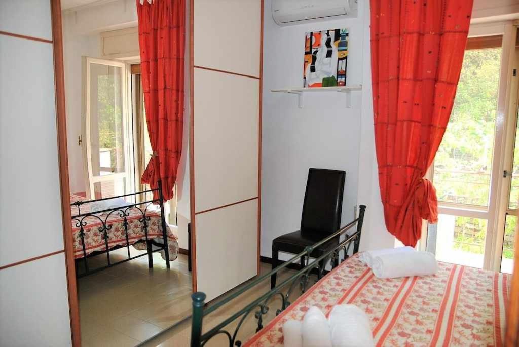 Postel nebo postele na pokoji v ubytování VILLA LINA a 500 mt dal mare