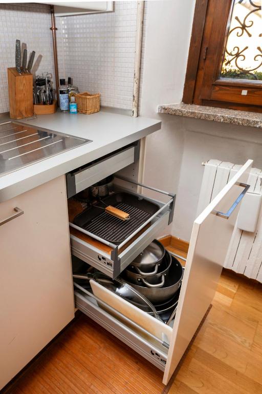 Kuchyňa alebo kuchynka v ubytovaní Nolo Apartment 2