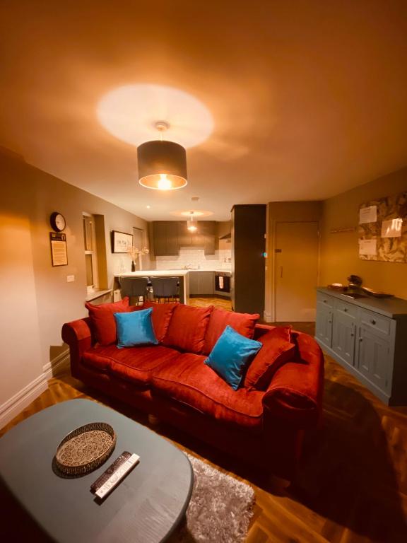 Posezení v ubytování 3 Bedroom Luxury Apartment Main Street Cashel Tipperary