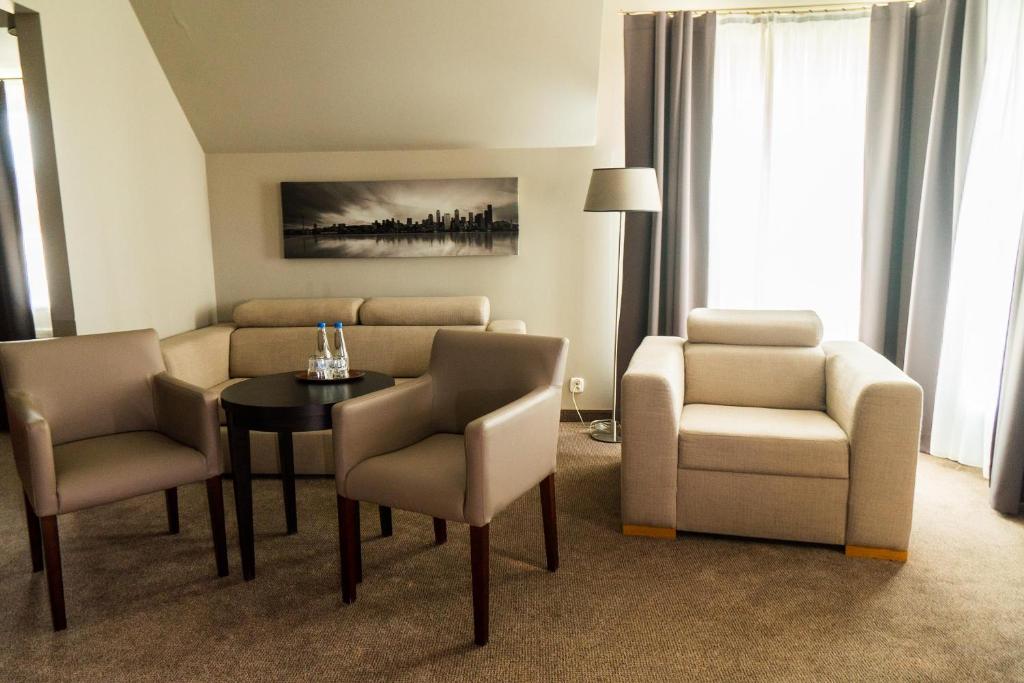 Comm Hotel Poznan Airport - Resim 43