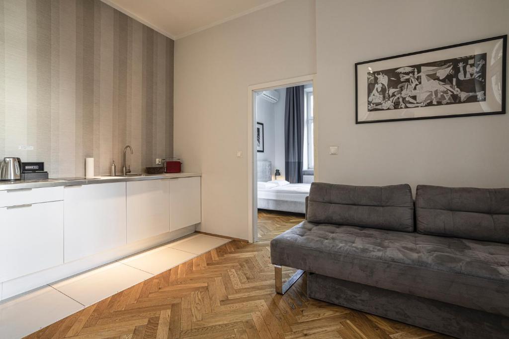 NOVUMHOUSE - Straszewskiego - One-Bedroom Apartment