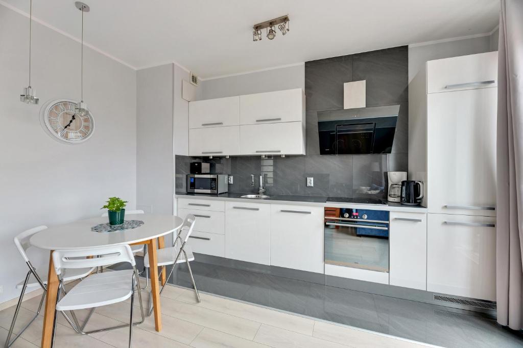 Zdjęcie z galerii obiektu Wave Apartments - SZAFARNIA OLD TOWN w Gdańsku