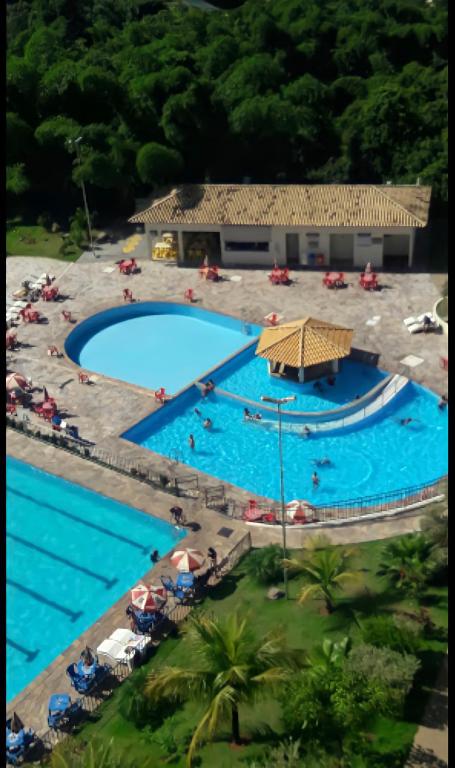 ÁGUAS TERMAIS NATURAIS PISCINAS QUENTES 24 HORAS GRÁTIS Acesso aos Parques  Aquáticos do Golden Dolphin Grand Hotel do Supreme e do Express Ideal para  Família e Casais Resorts em Caldas Novas, Caldas