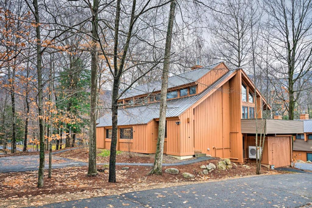 Budova, kde se prázdninový dům nachází