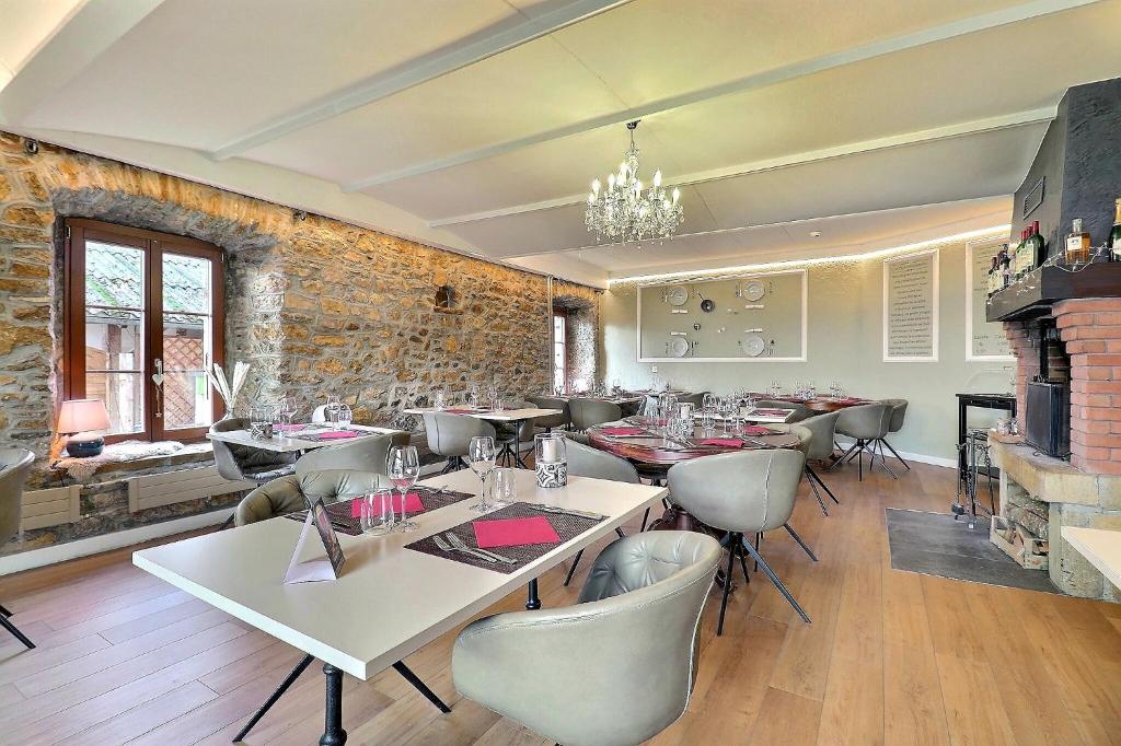 Posezení v ubytování Hôtel Restaurant Bellevue