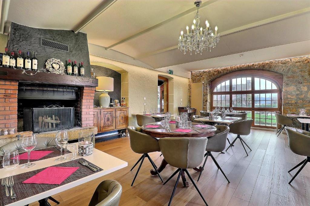 Posezení v ubytování Hôtel Restaurant Bellevue