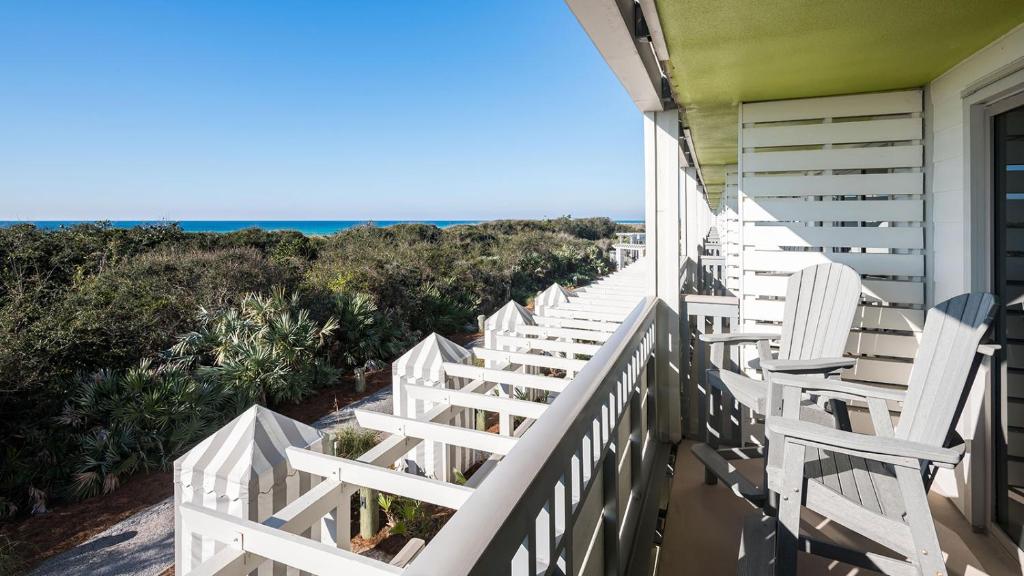 WaterColor Inn & Resort - Vista Costera Frente A La Playa