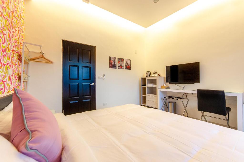 TV a/nebo společenská místnost v ubytování WanTon B&B