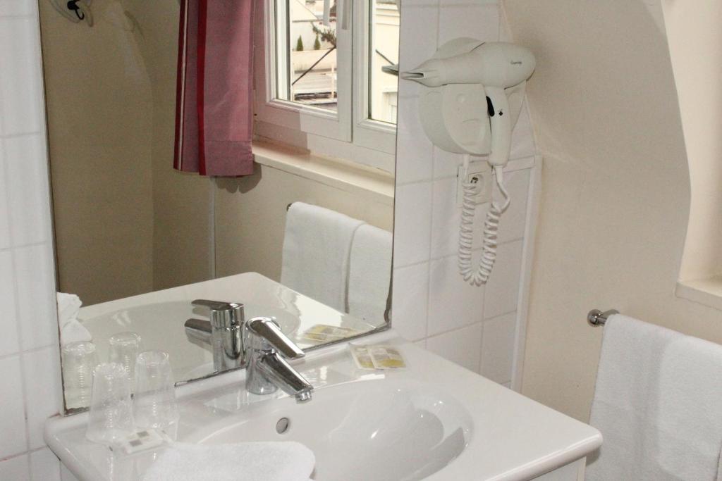 Hotel Des Falaises - Double Room