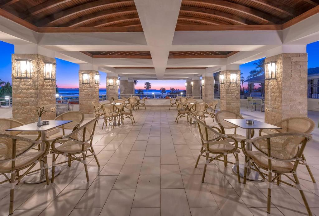 Restaurace v ubytování Armas Gul Beach